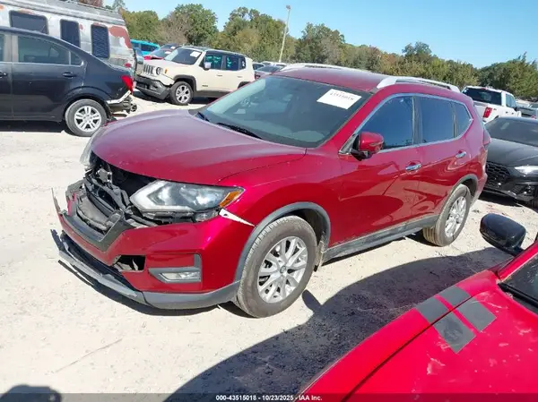 5N1AT2MT7JC720774 2018 NISSAN ROGUE - Image 2