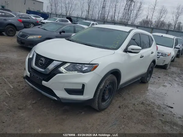 5N1AT2MT7JC727482 2018 NISSAN ROGUE - Image 2