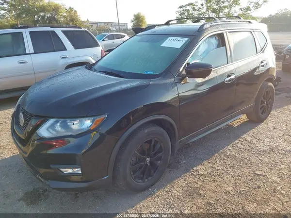 5N1AT2MT7JC741429 2018 NISSAN ROGUE - Image 2
