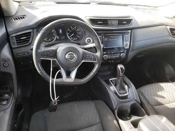 5N1AT2MT7JC742385 2018 NISSAN ROGUE - Image 8