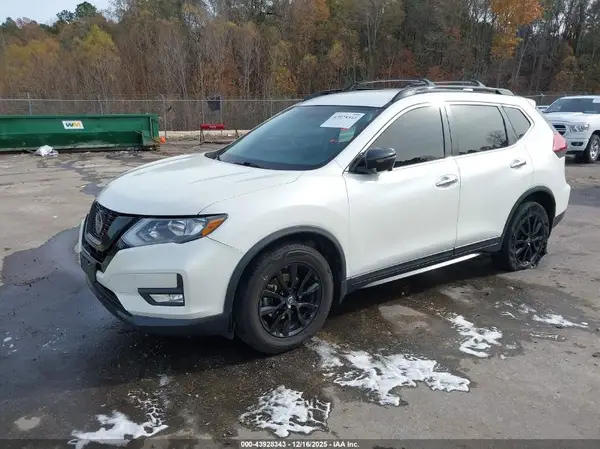 5N1AT2MT7JC742743 2018 NISSAN ROGUE - Image 2