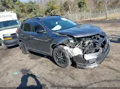 5N1AT2MT7JC749773 2018 NISSAN ROGUE