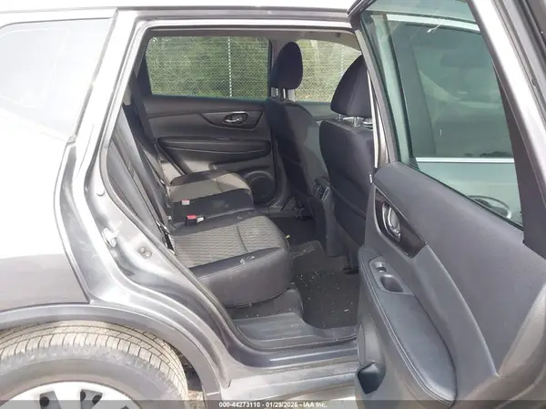 5N1AT2MT7JC758683 2018 NISSAN ROGUE - Image 8