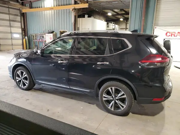 5N1AT2MT7JC760627 2018 NISSAN ROGUE - Image 2