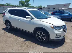 5N1AT2MT7JC761194 2018 NISSAN ROGUE
