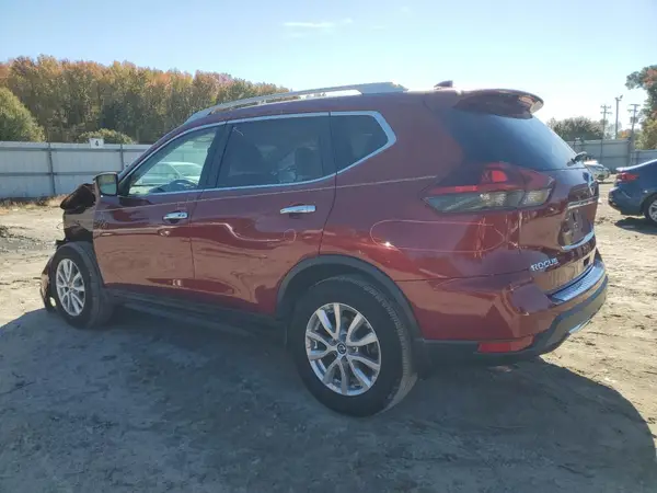 5N1AT2MT7JC761826 2018 NISSAN ROGUE - Image 2
