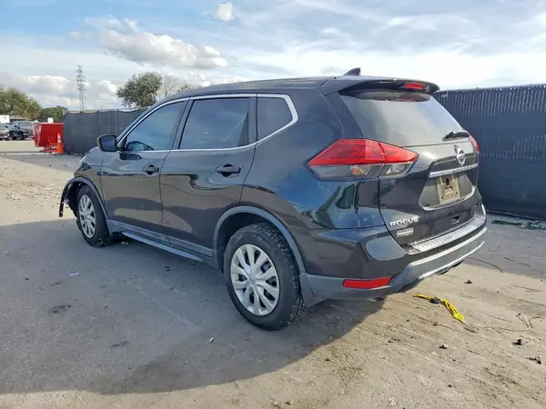 5N1AT2MT7JC772907 2018 NISSAN ROGUE - Image 2