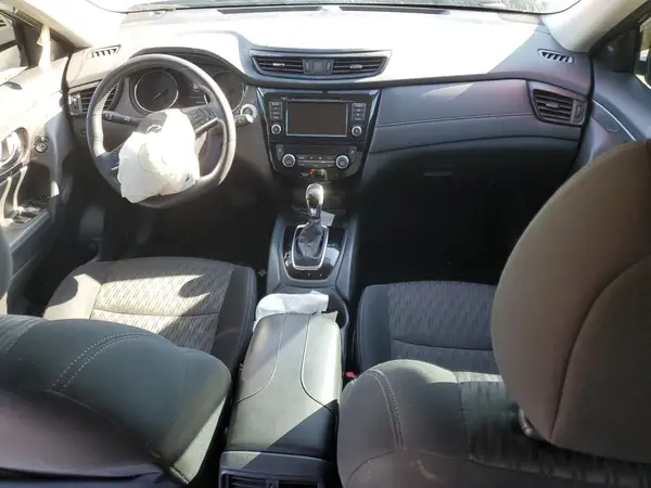 5N1AT2MT7JC773717 2018 NISSAN ROGUE - Image 8