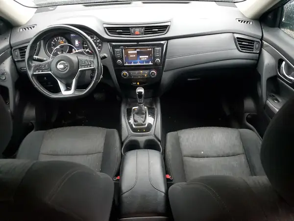 5N1AT2MT7JC775032 2018 NISSAN ROGUE - Image 8