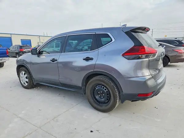 5N1AT2MT7JC775998 2018 NISSAN ROGUE - Image 2