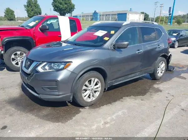 5N1AT2MT7JC776536 2018 NISSAN ROGUE - Image 2