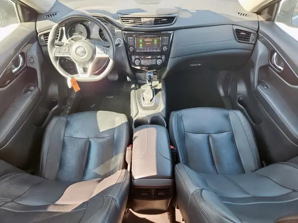 5N1AT2MT7JC780652 2018 NISSAN ROGUE - Image 8