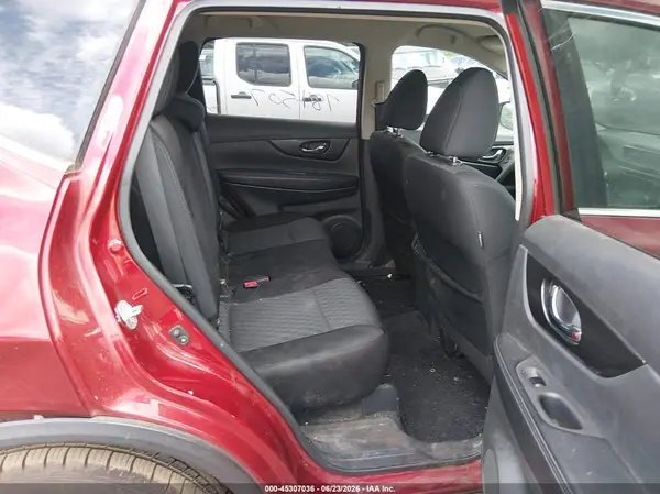 5N1AT2MT7JC784507 2018 NISSAN ROGUE - Image 8