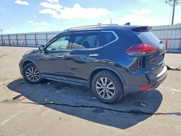 5N1AT2MT7JC786371 2018 NISSAN ROGUE - Image 2