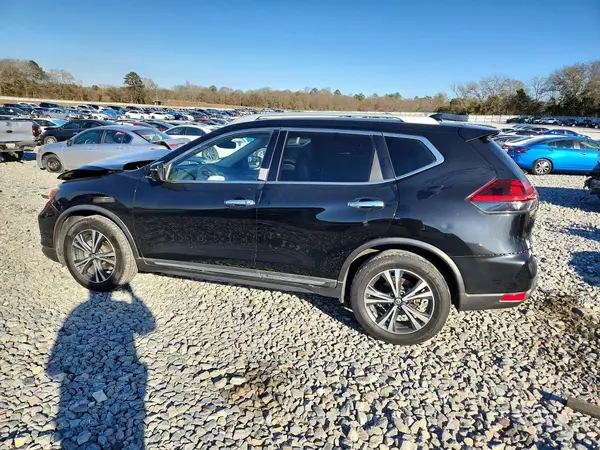 5N1AT2MT7JC798729 2018 NISSAN ROGUE - Image 2