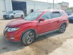 5N1AT2MT7JC808272 2018 NISSAN ROGUE