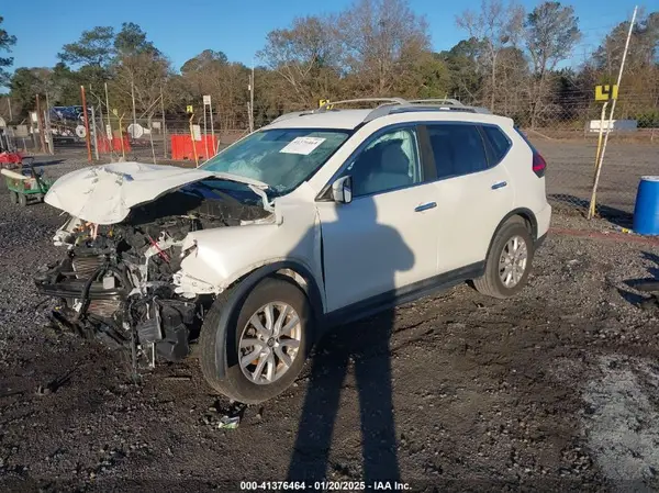 5N1AT2MT7JC814962 2018 NISSAN ROGUE - Image 2