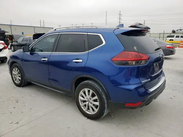 5N1AT2MT7JC818462 2018 NISSAN ROGUE - Image 2