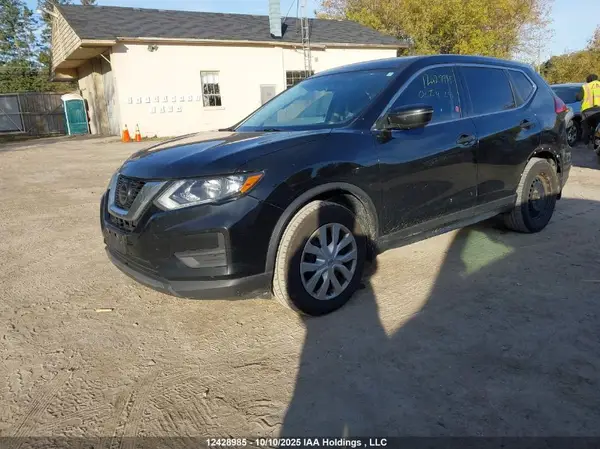 5N1AT2MT7JC844527 2018 NISSAN ROGUE - Image 2