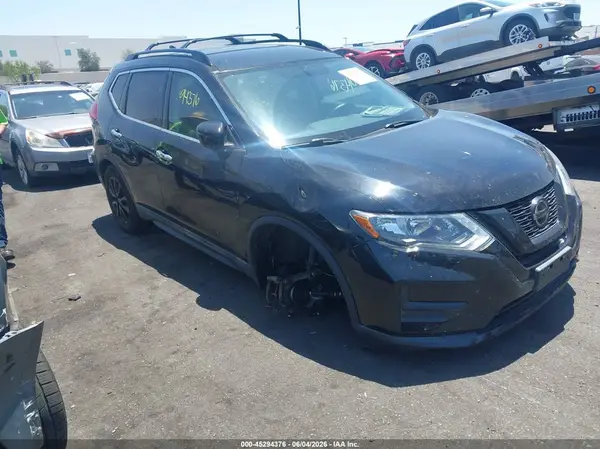 5N1AT2MT7JC849095 2018 NISSAN ROGUE - Image 1