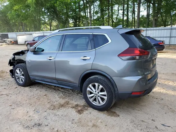 5N1AT2MT7JC850621 2018 NISSAN ROGUE - Image 2