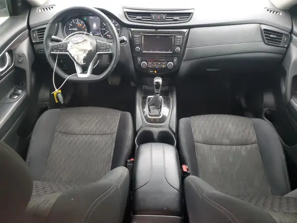 5N1AT2MT7JC850747 2018 NISSAN ROGUE - Image 8