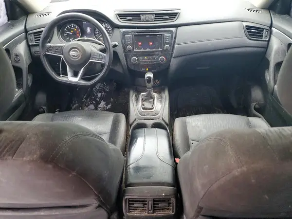 5N1AT2MT7JC851266 2018 NISSAN ROGUE - Image 8