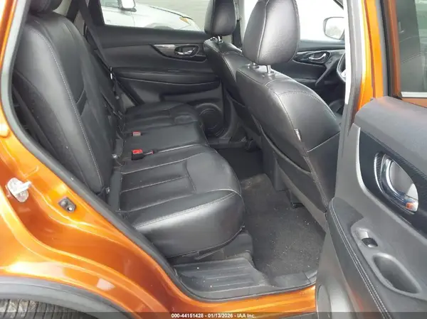 5N1AT2MT7KC702289 2019 NISSAN ROGUE - Image 8