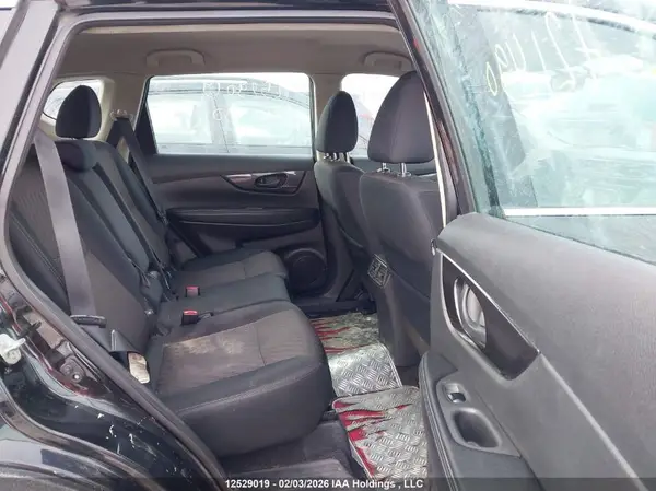 5N1AT2MT7KC721490 2019 NISSAN ROGUE - Image 8