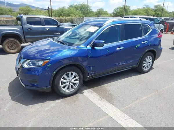 5N1AT2MT7KC738645 2019 NISSAN ROGUE - Image 2