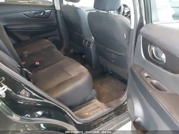 5N1AT2MT7KC744252 2019 NISSAN ROGUE - Image 8