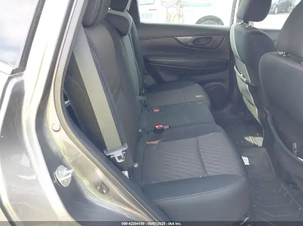 5N1AT2MT7KC747698 2019 NISSAN ROGUE - Image 8