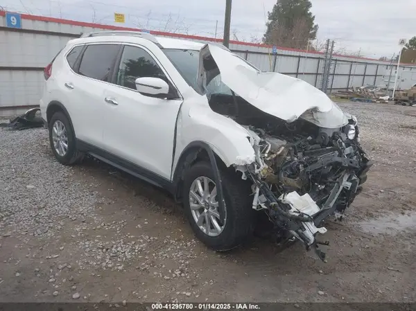 5N1AT2MT7KC761097 2019 NISSAN ROGUE - Image 1