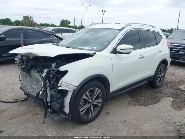 5N1AT2MT7KC778594 2019 NISSAN ROGUE - Image 2