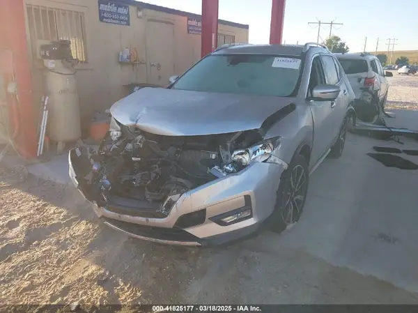 5N1AT2MT7KC780362 2019 NISSAN ROGUE - Image 2
