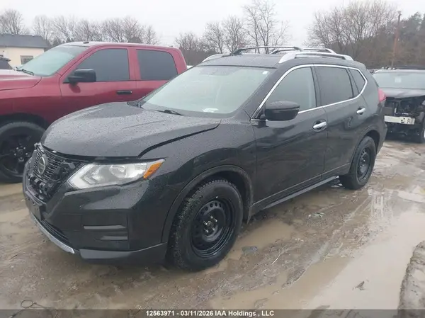 5N1AT2MT7KC792513 2019 NISSAN ROGUE - Image 2