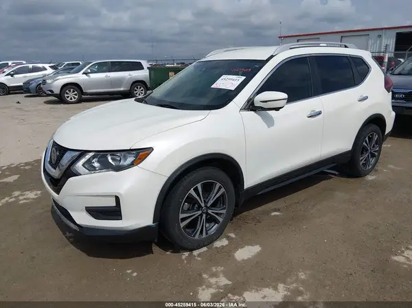 5N1AT2MT7KC800206 2019 NISSAN ROGUE - Image 2