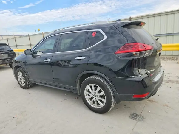 5N1AT2MT7KC802375 2019 NISSAN ROGUE - Image 2