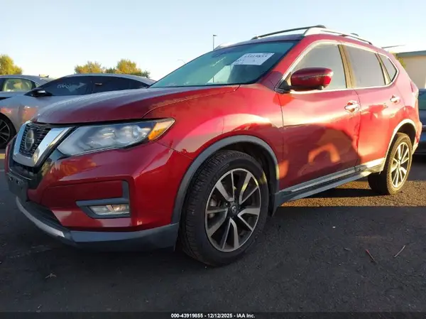 5N1AT2MT7KC815580 2019 NISSAN ROGUE - Image 2