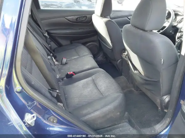 5N1AT2MT7KC818303 2019 NISSAN ROGUE - Image 8