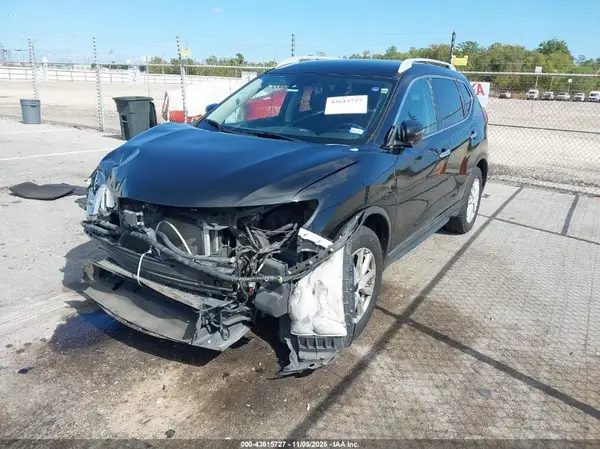 5N1AT2MT7KC827292 2019 NISSAN ROGUE - Image 2