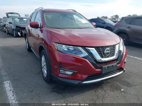 5N1AT2MT7KC832086 2019 NISSAN ROGUE - Image 1