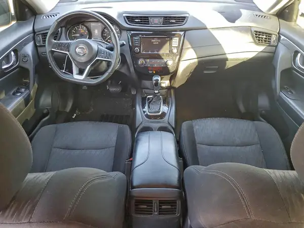5N1AT2MT7KC834565 2019 NISSAN ROGUE - Image 8