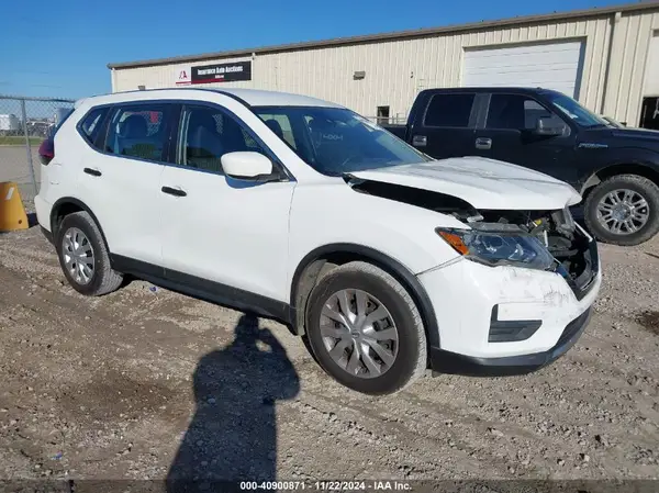 5N1AT2MT7KC837854 2019 NISSAN ROGUE - Image 1
