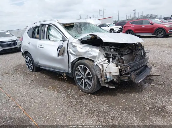 5N1AT2MT7LC702200 2020 NISSAN ROGUE - Image 1