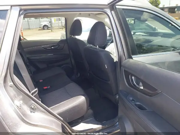 5N1AT2MT7LC723290 2020 NISSAN ROGUE - Image 8