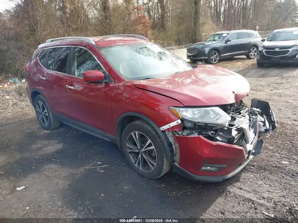 5N1AT2MT7LC727064 2020 NISSAN ROGUE - Image 1