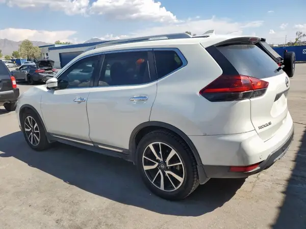 5N1AT2MT7LC739781 2020 NISSAN ROGUE - Image 2