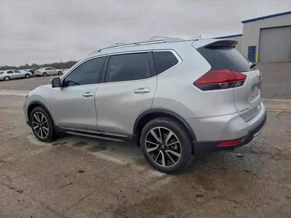 5N1AT2MT7LC783781 2020 NISSAN ROGUE - Image 2