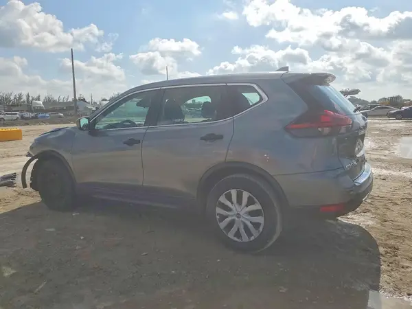 5N1AT2MT7LC801101 2020 NISSAN ROGUE - Image 2